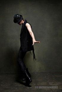 韩国男明星跳舞的,韩国男明星的动感舞步解析
