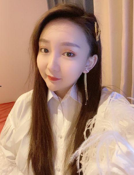 快手网红温小瑶资料,从素人逆袭到人气主播的蜕变之路